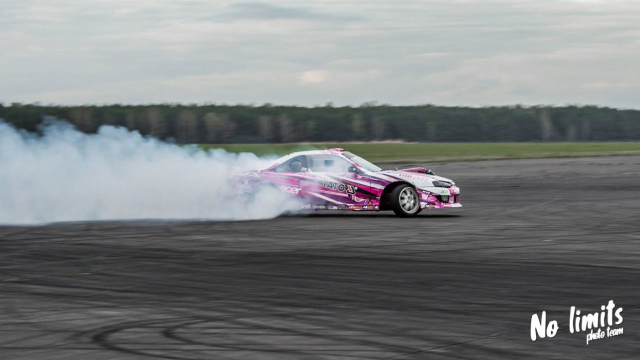 Polska Drift Girl Karolina Pilarczyk Playboy Ma Achowski Projekt