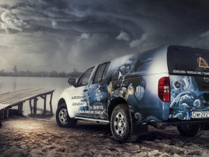 Vehicle wrap design & photography for Diving School