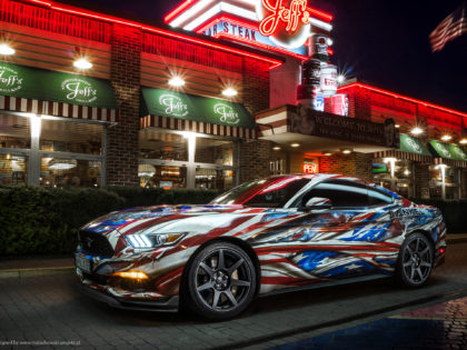 Wrap design Ford Mustang